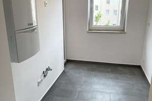 Sofort frei & ohne Provision - Renovierte 3-Zimmer-Wohnung mit Balkon – U-Bahn um die Ecke – Die vollständige Adresse der Immobilie erhältst du vom Anbieter., 90461 Hummelstein, Nürnberg – Vorschaubild 5