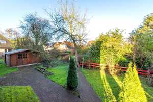 Ein- bzw. Zweifamilienhaus mit schönem Gartengrundstück – Ammerland (Kreis) – Vorschaubild 9