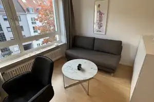 Helle, moderne und möblierte 1-Zimmer Wohnung in zentraler Lage befristet (6-9 Monate) zu vermieten – Greinerberg 13, 81371 München – Vorschaubild 4