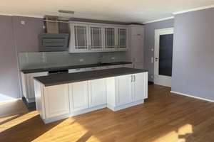 Charmante 3-Zimmer-Wohnung mit Terrasse, Garten und 2 TG-Stellplätze im Südwesten von Ingolstadt – Die vollständige Adresse der Immobilie erhältst du vom Anbieter., 85051 Münchener Straße, Ingolstadt – Vorschaubild 13