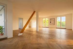 Saniertes 4,5-Zimmer-Penthouse mit großer Terrasse - Dortmund Bestlage