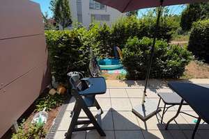 ALTERLANGEN ! Neuwertige, 2-Zimmer Erdgeschoßwohnung  mit Terrasse und TG Stellplatz in Toplage! – Lerchenbühl 51, 91056 Heiligenloh, Erlangen – Vorschaubild 7