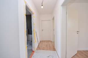 DIETZ: ZWEITER BEZUG nach Sanierung! Einfamilienhaus mit ELW oder Büro, 2 Garagen und Garten – Die vollständige Adresse der Immobilie erhältst du vom Anbieter., 64859 Eppertshausen – Vorschaubild 85