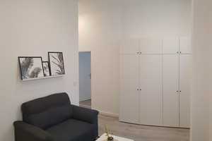 Charming Furnished 2 rooms apartment in Charlottenburg – Kamminer Str. 4, 10589 Berlin – Vorschaubild 2