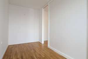 Helle 2 Zimmer mit EBK und Balkon in ruhiger Seitenstraße! – Hamburger Str. 17, 4129 Leipzig – Vorschaubild 9