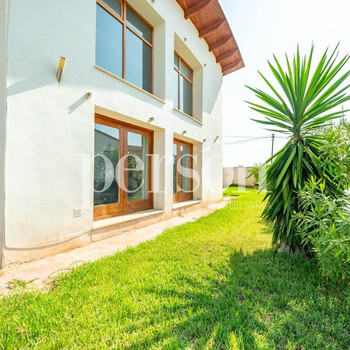 Wunderschöne bioklimatische Villa in Urb. Porta Coeli