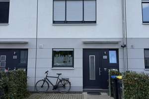 Reihenhaus mit besonderem Flair in Bedburg – Die vollständige Adresse der Immobilie erhältst du vom Anbieter., 50181 Bedburg – Vorschaubild 1