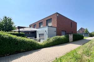 Architekturhighlight mit exklusiver Ausstattung in bester Wohnlage von Isselhorst – Im Wiesengrund 14, 33334 Isselhorst, Gütersloh – Vorschaubild 3
