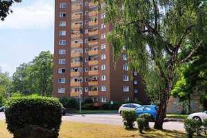 OB-Bermensfeld/Neue Mitte. Helle, kleine 3-Zimmer-Wohnung mit Balkon zu verkaufen! – Drei Knappen 18, 46047 Oberhausen – Vorschaubild 3