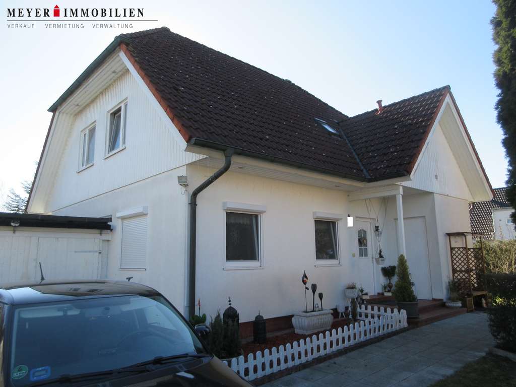 Immobilie in Lübben (Spreewald) - Wohnen im schönen Spreewald: Großzügig aufgeteiltes Einfamilienhaus in Spreenähe - Bild 2