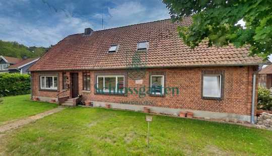 Bild von "Sanierungsbedürftiger Resthof in Meißendorf: Großes Potenzial auf weitläufigem Grundstück"