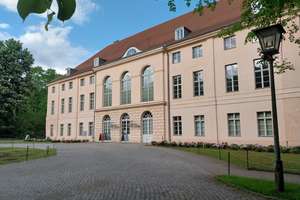 4 Zimmer Wohnung direkt am Schloßpark Niederschönhausen – Die vollständige Adresse der Immobilie erhältst du vom Anbieter., 13156 Niederschönhausen, Berlin – Vorschaubild 11