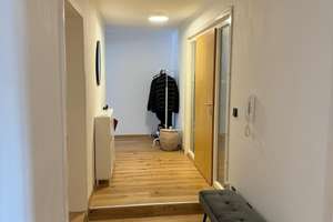 Charmante 3-Zimmer-Wohnung in der Regensburger Innenstadt – Die vollständige Adresse der Immobilie erhältst du vom Anbieter., 93047 Innenstadt, Regensburg – Vorschaubild 3