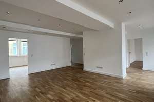 *Stilvolle 4 Zimmerwohnung mit Einbauküche und En Suite Badezimmer – Bahnhofstraße 20, 65185 Mitte, Wiesbaden – Vorschaubild 11