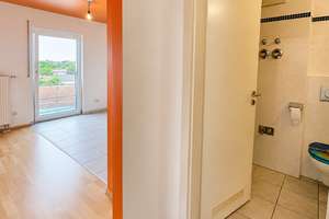 **HAUNSTETTEN** Moderne und lichtdurchflutete 2 ZKB- Wohnung mit TG- Stellplatz im Campanile – Albert- Leidl- Straße 4, 86179 Haunstetten-Süd, Augsburg – Vorschaubild 16