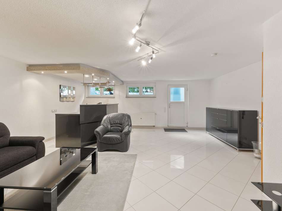 Hobbyraum UG mit Zugang zum Ga