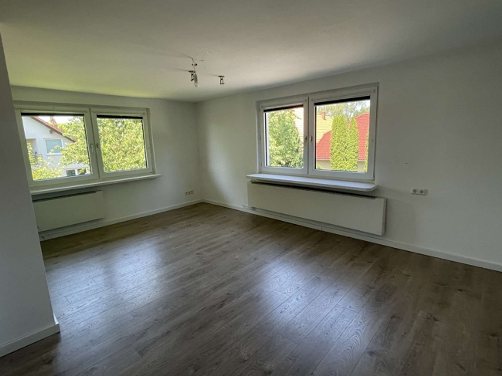 Einfamilienhaus mit Altbaucharme in ruhiger Lage nahe Adelebsen – großzügig und teilmodernisiert