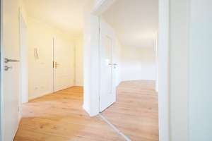 Attraktive 2-RW* DG* West-Balkon* moderne EBK* Tageslichtbad mit Wanne* Abstellraum* grüne Wohnlage* – Stephensonstraße 1, 1259 Leuben (Stadtteil), Dresden – Vorschaubild 13