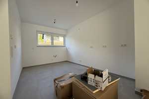 Hier ist Platz für alle! Neubau für die ganze Familie mit Garten, Terrasse, Balkon und Garage – Weienhard 22a, 53783 Rhein-Sieg-Kreis – Vorschaubild 10