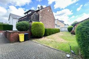 Großzügiges Zweifamilienhaus mit Balkon, Terrasse, Garten und 2 Tiefgaragen im idyllischen Loverich – Die vollständige Adresse der Immobilie erhältst du vom Anbieter., 52499 Baesweiler – Vorschaubild 58