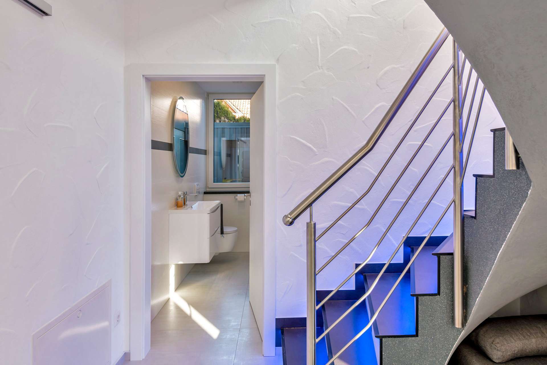 Immobilie in Alfdorf - modernes & neuwertiges Einfamilienhaus im wunderschönen Alfdorf - Bild 2