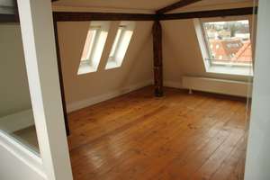 Großzügige 5-Zimmer Loft-Wohnung im 4. OG mit Balkon in Stuttgart-Süd – Die vollständige Adresse der Immobilie erhältst du vom Anbieter., 70180 Lehen, Stuttgart – Vorschaubild 2