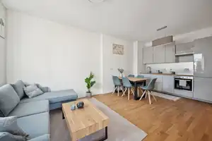 Property thumbnail 1