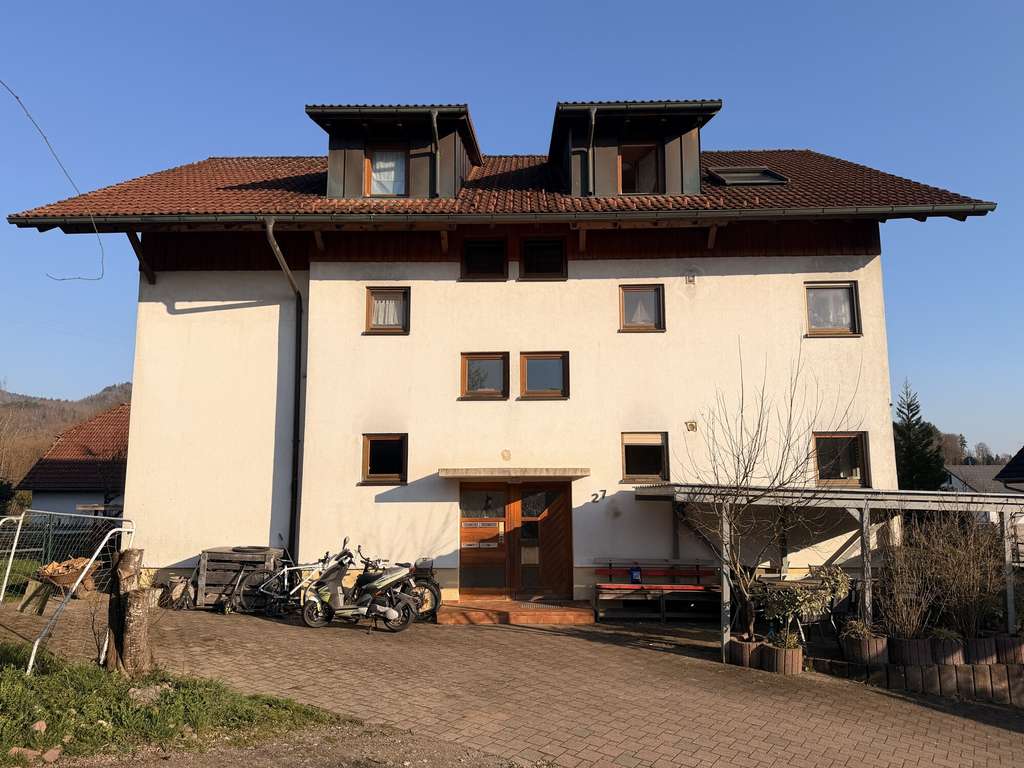 Immobilie in Hasel - STARKES INVESTMENT NÄHE SCHWEIZ! Modernes MFH BJ 2005 mit 3 vermieteten WHG und 1 frei werdende WHG - Bild 0
