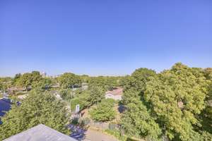 Sehr helle DG-Wohnung mit Dachterrasse, Balkon und Klimaanlage – An der Radrennbahn 13, 68167 Neckarstadt-Ost/Wohlgelegen, Mannheim – Vorschaubild 7