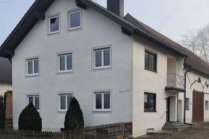Charmantes Bauernhaus (Neubezug nach Sanierung) in Oberrieden mit 6 Zimmern – Hauptstraße 17, 87769 Oberrieden – Vorschaubild 1