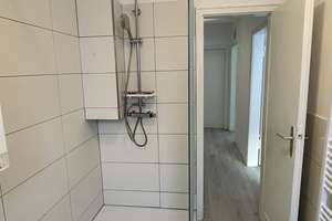 2,5-Zi-Whg., 53qm, Hochparterre, vollrenoviert & neues Bad – Ehrenstraße 6, 42287 Barmen, Wuppertal – Vorschaubild 2