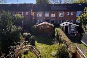 von Privat: Reihenmittelhaus mit 4 Zimmern in Hamburg Eidelstedt – Edelweissweg 15C, 22523 Eidelstedt, Hamburg – Vorschaubild 26