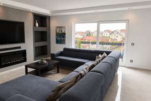 160 m² Maisonette-Wohnung mit Balkon, 2 Bädern & hochwertiger Küche in Mittel-Gründau – Die vollständige Adresse der Immobilie erhältst du vom Anbieter., 63584 Gründau – Vorschaubild 2
