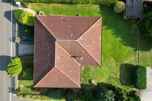 Bungalow in Amberg-Fuchsstein - naturnah wohnen! – Die vollständige Adresse der Immobilie erhältst du vom Anbieter., 92224 Fuchsstein, Amberg – Vorschaubild 2