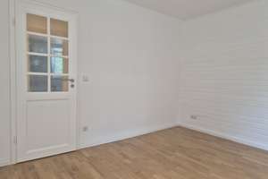 Stilvoll saniertes Reihenmittelhaus in Hamburg-Bramfeld – 22179 Bramfeld, Hamburg – Vorschaubild 24