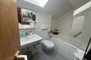 4-Zimmer unterm Dach – Rostocker Straße 33, 70376 Hallschlag, Stuttgart – Vorschaubild 6