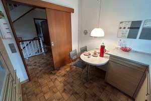 Gepflegtes freistehendes Einfamilienhaus mit 6 Zimmern in Hamburg-West Nähe Volkspark – Die vollständige Adresse der Immobilie erhältst du vom Anbieter., 22607 Bahrenfeld, Hamburg – Vorschaubild 11