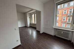 Attraktive 3-Zimmer-Wohnung mit Balkon in begehrter Lage der Schwetzingerstadt – Die vollständige Adresse der Immobilie erhältst du vom Anbieter., 68161 Schwetzingerstadt/Oststadt, Mannheim – Vorschaubild 2