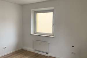 Sehr schöne 3-Zimmer-Wohnung in perfekter Lage – optimal für eine WG geeignet – Heinrich-Fickenscher-Straße 8, 95448 Hammerstatt/Sankt Georgen, Bayreuth – Vorschaubild 8