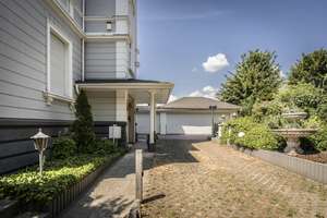 NEU *Paul & Partner* EXKLUSIVE PENTHOUSE-MAISONETTE! MÖBLIERT MIT KLIMA, EBK & 3X BALKONEN ! – Die vollständige Adresse der Immobilie erhältst du vom Anbieter., 65203 Biebrich, Wiesbaden – Vorschaubild 37