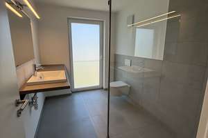 Wunderschöne, helle 2 (2,5) Zimmer- Wohnung- provisionsfrei – Die vollständige Adresse der Immobilie erhältst du vom Anbieter., 70619 Sillenbuch (Ortsteil), Stuttgart – Vorschaubild 4