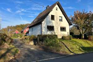 Gemütliches Einfamilienhaus in begehrter Wohnlage von Reichshof Eiershagen - provisionsfrei – Eiershagener Straße 8, 51580 Oberbergischer Kreis – Vorschaubild 1
