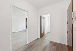 3-Zimmer-Eigentumswohnung mit 2 Balkonen, Aufzug, Tiefgarage und Gäste-WC im Südviertel – Die vollständige Adresse der Immobilie erhältst du vom Anbieter., 45128 Südviertel, Essen – Vorschaubild 3