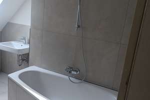 Lebendig wohnen in Weißensee: 3-Zimmer-Dachgeschosswohnung mit Dachterrasse – Parkstraße 57, 13086 Weißensee, Berlin – Vorschaubild 23