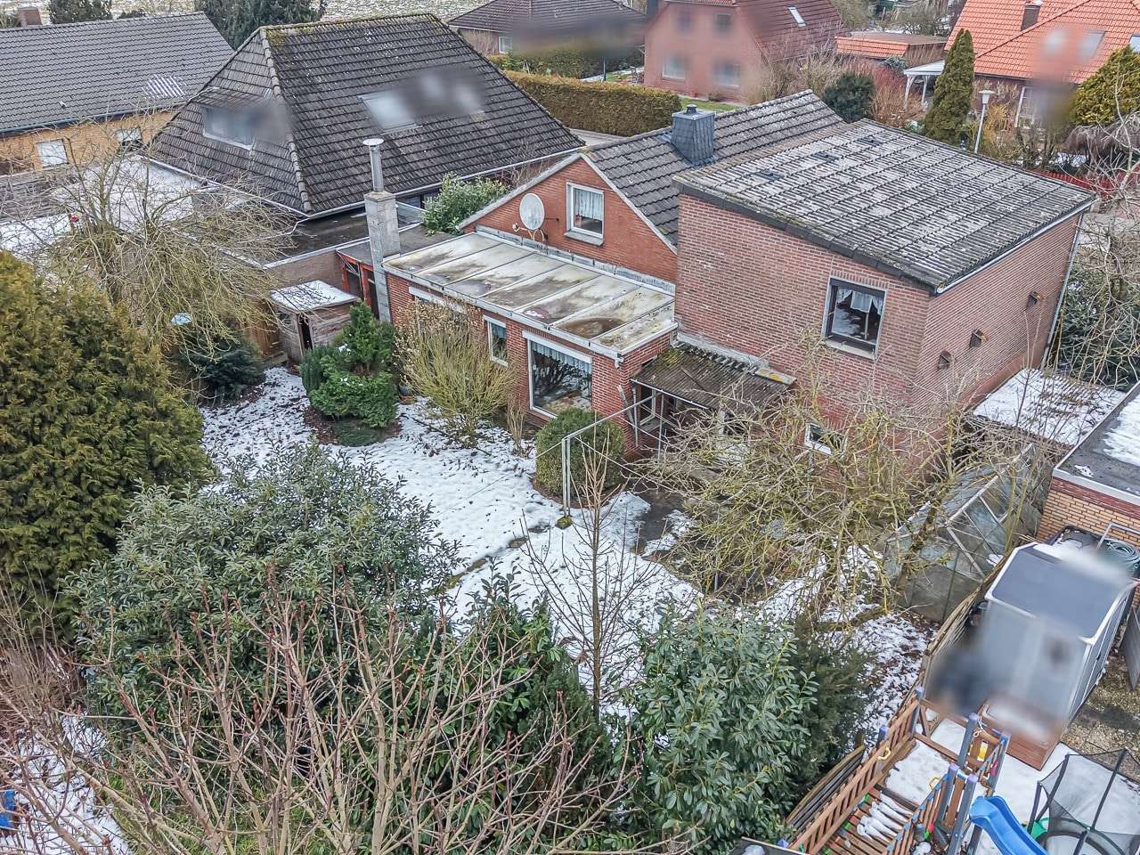 Wohnhaus in schöner Wohnlage mit Einliegerwohnung, Friesland Kreis – Bild 4