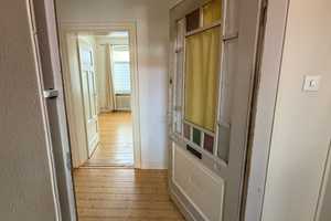 Lichtdurchflutete 2-Zimmer-Wohnung mit Loggia und stilvoller Einbauküche – jetzt mieten! – Ekbertstraße 6, 38122 Braunschweig – Vorschaubild 2