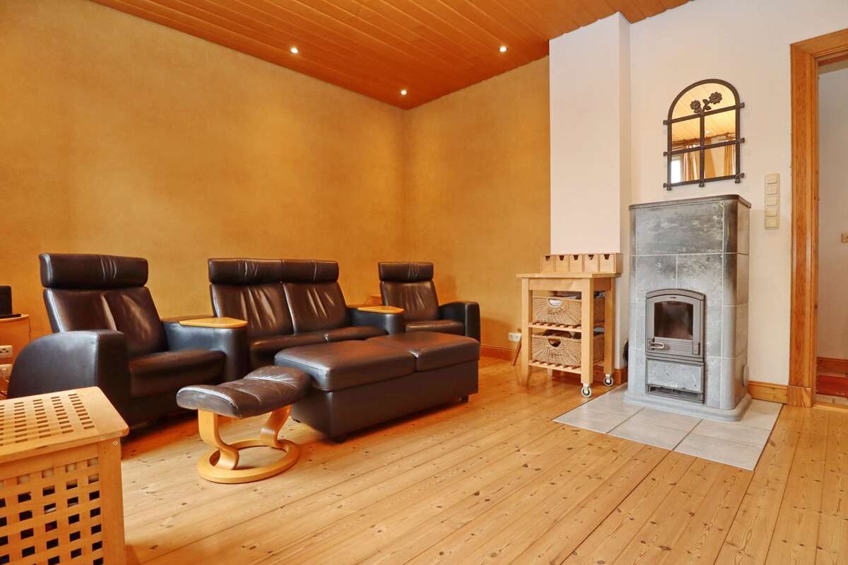 Immobilie in Engelbrechtsche Wildnis - Attraktive Doppelhaushälfte! Historischer Charme trifft auf Moderne in TOP Lage von Glückstadt - Bild 2