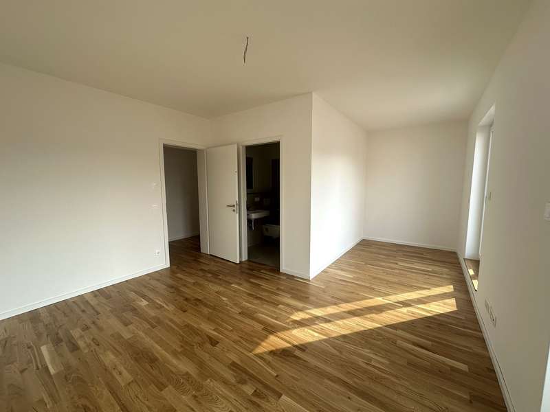**Erstbezug** Große 5-Raum-Wohnung mit Dachterrasse in Dresden-Friedrichstadt - Photo 3
