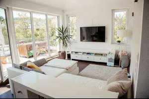 Penthouse-Flair in Kassel: 3-Zimmer-Wohnung mit Balkon – Eschebergstraße 72d, 34128 Harleshausen, Kassel – Vorschaubild 2