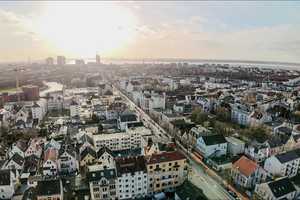 Modernisiertes Einfamilienhaus in zentraler Lage – Bremerhaven – Vorschaubild 2